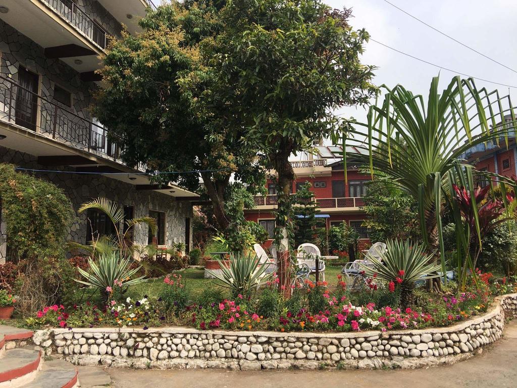 Trekkers Lodge Pokhara Dış mekan fotoğraf