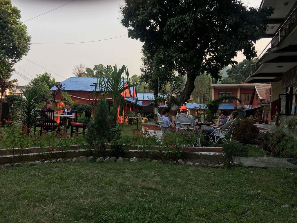 Trekkers Lodge Pokhara Dış mekan fotoğraf